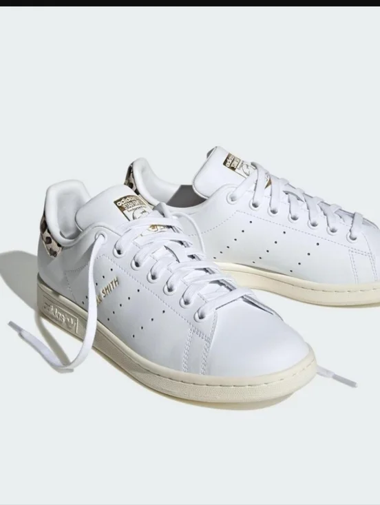 Women's Adidas Sam Smith Lace Up Sneakers New With Tags - Picture 4 of 11